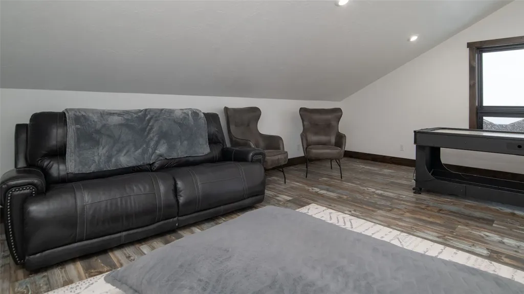 5 Fox Trail Way Anaconda MT 59711