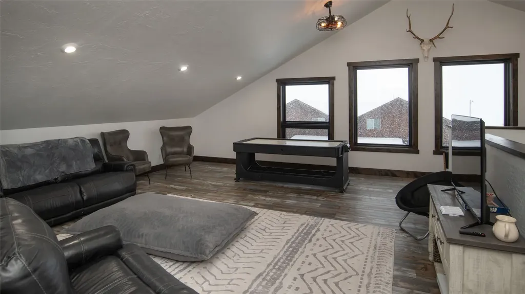 5 Fox Trail Way Anaconda MT 59711