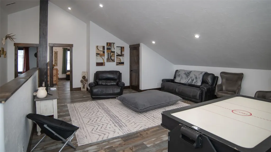 5 Fox Trail Way Anaconda MT 59711