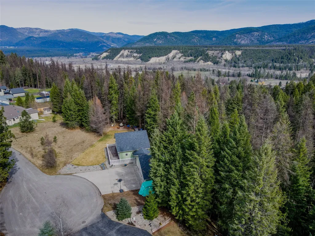 107 Sugarloaf Lane Libby MT 59923