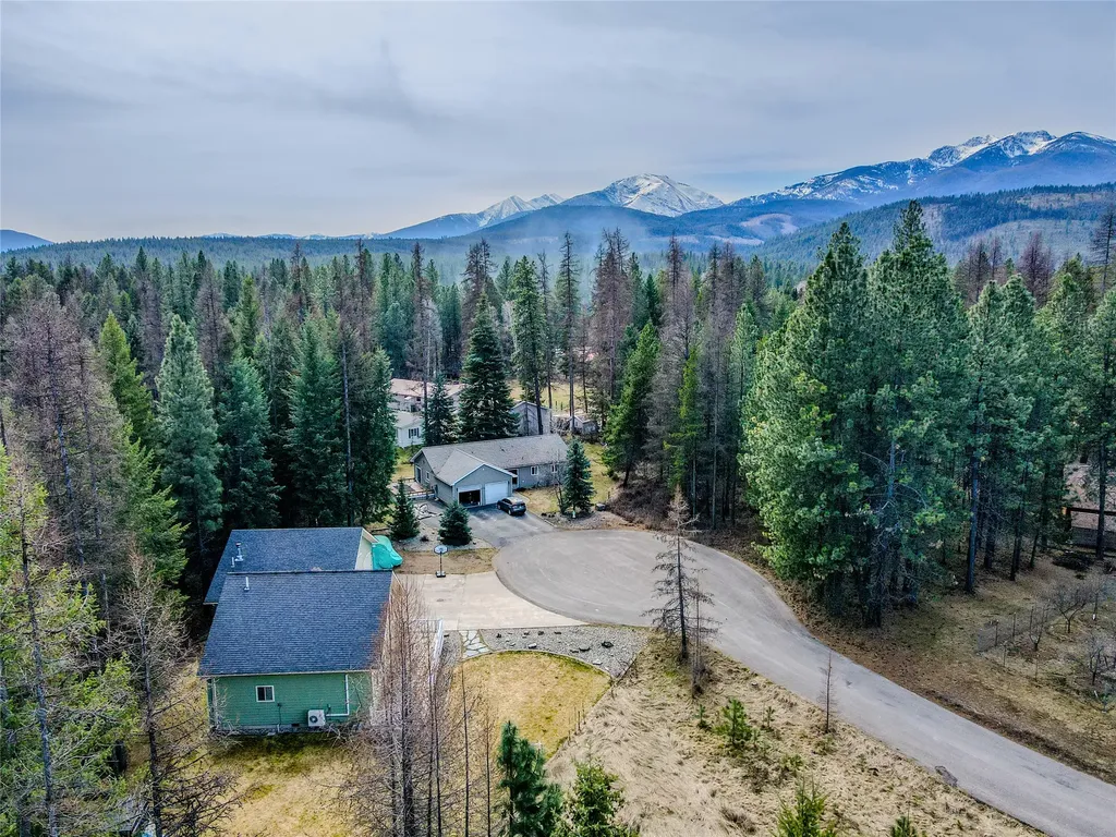 107 Sugarloaf Lane Libby MT 59923