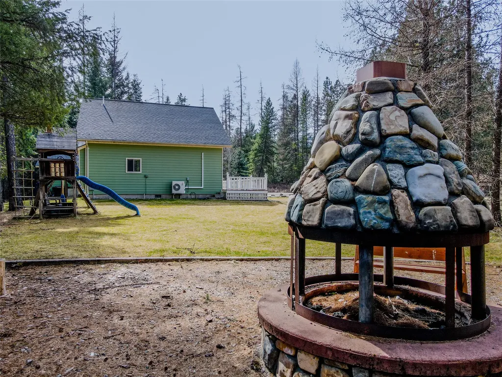 107 Sugarloaf Lane Libby MT 59923