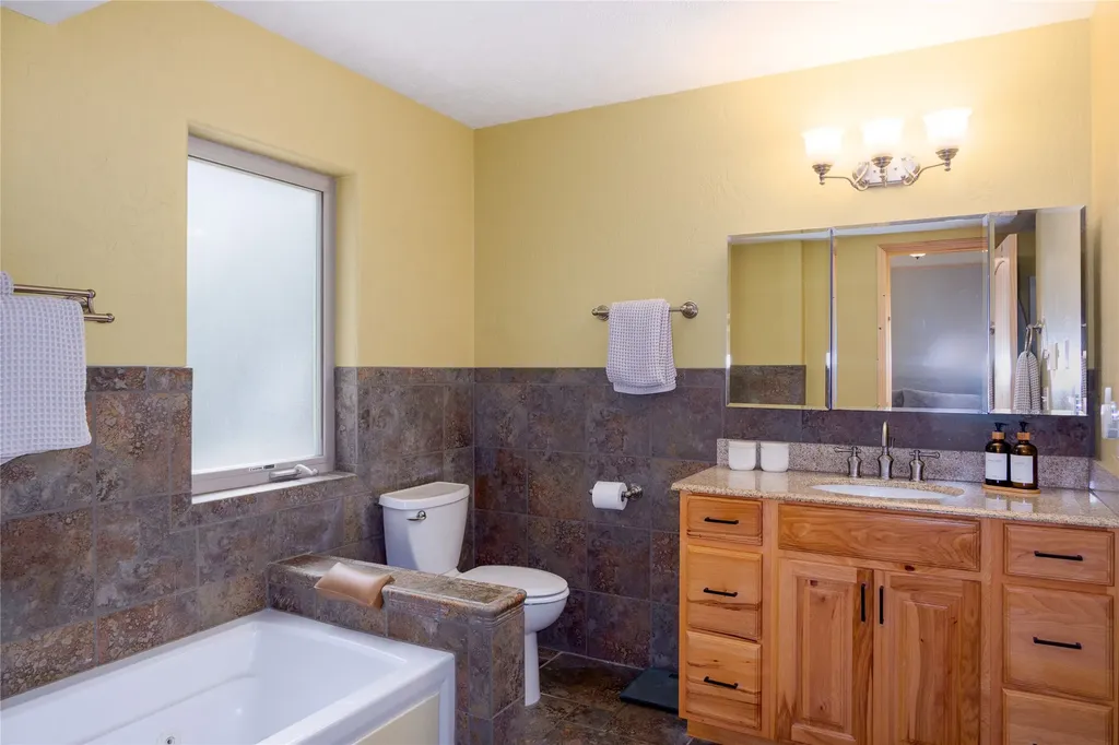 107 Sugarloaf Lane Libby MT 59923