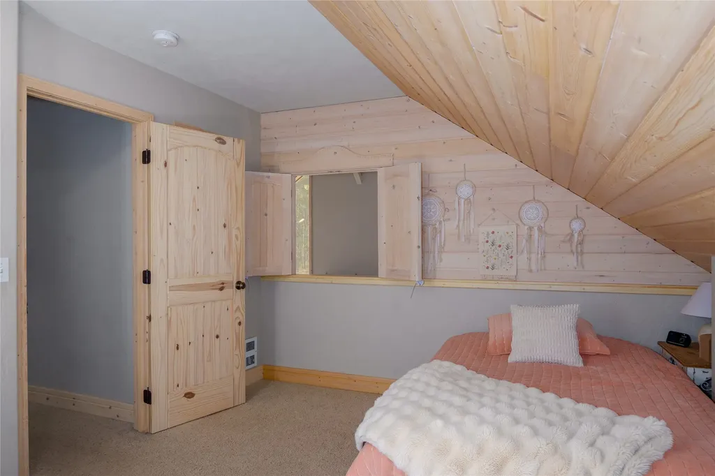 107 Sugarloaf Lane Libby MT 59923