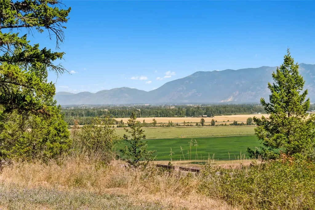 167 Dixie Lane Kalispell MT 59901