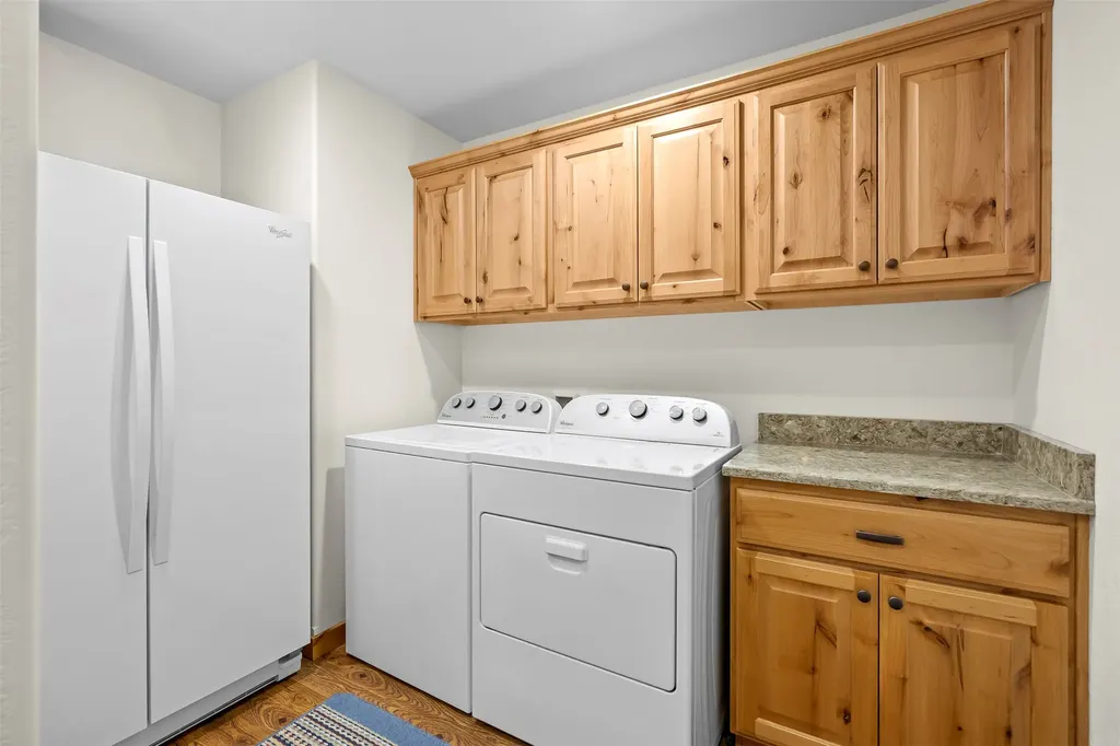 38 Black Hawk Lane Stevensville MT 59870
