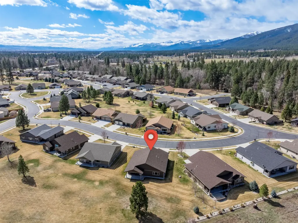 38 Black Hawk Lane Stevensville MT 59870