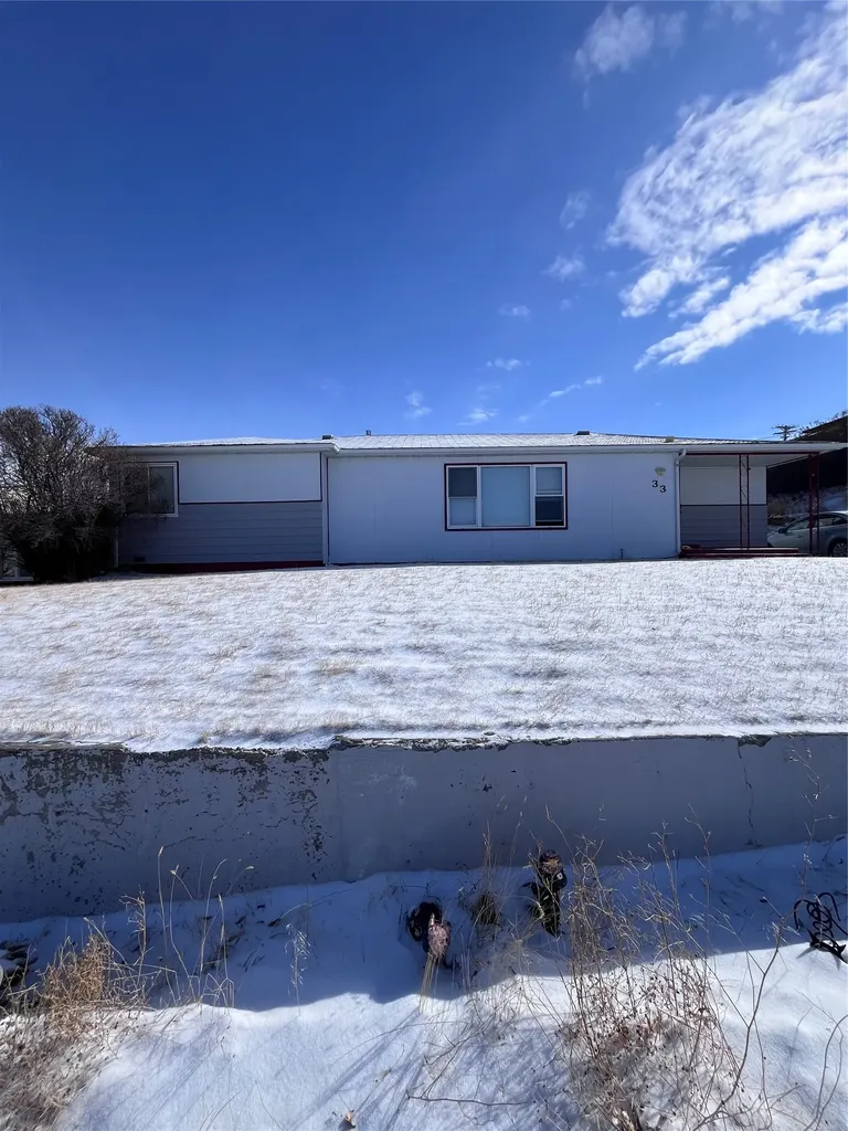 33 10th Avenue SE Cut Bank MT 59427