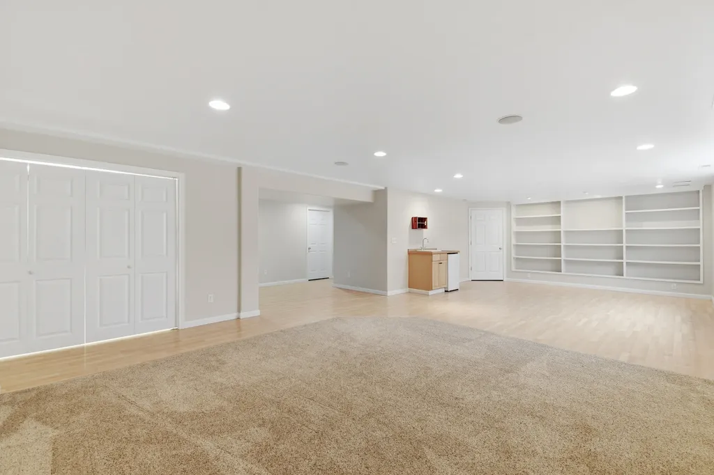 328 35th Avenue NE Great Falls MT 59404