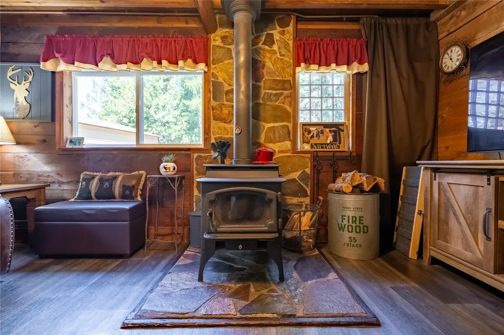 140 Saddle Creek Road Troy MT 59935