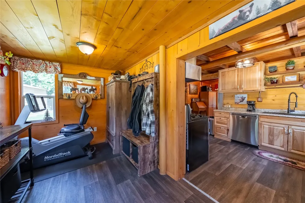 140 Saddle Creek Road Troy MT 59935