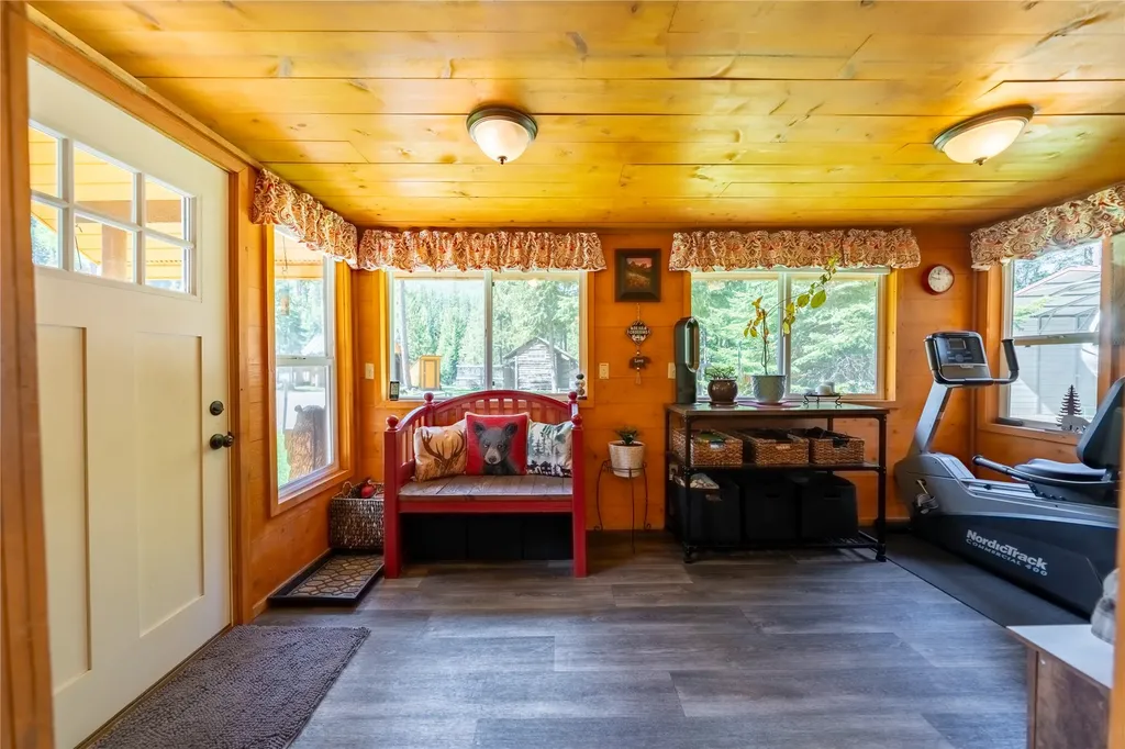140 Saddle Creek Road Troy MT 59935