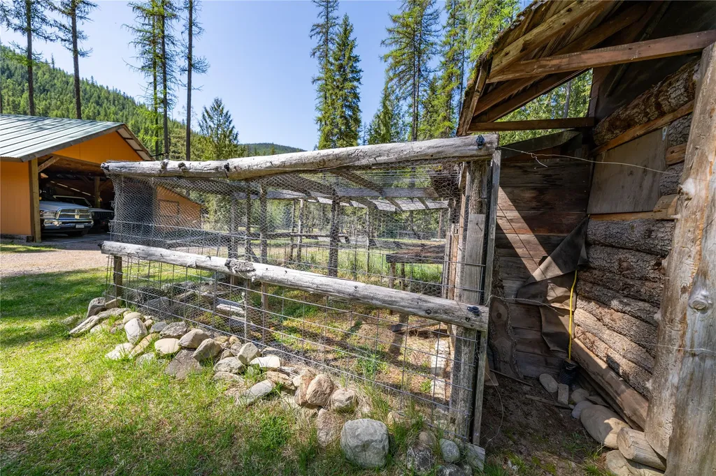 140 Saddle Creek Road Troy MT 59935