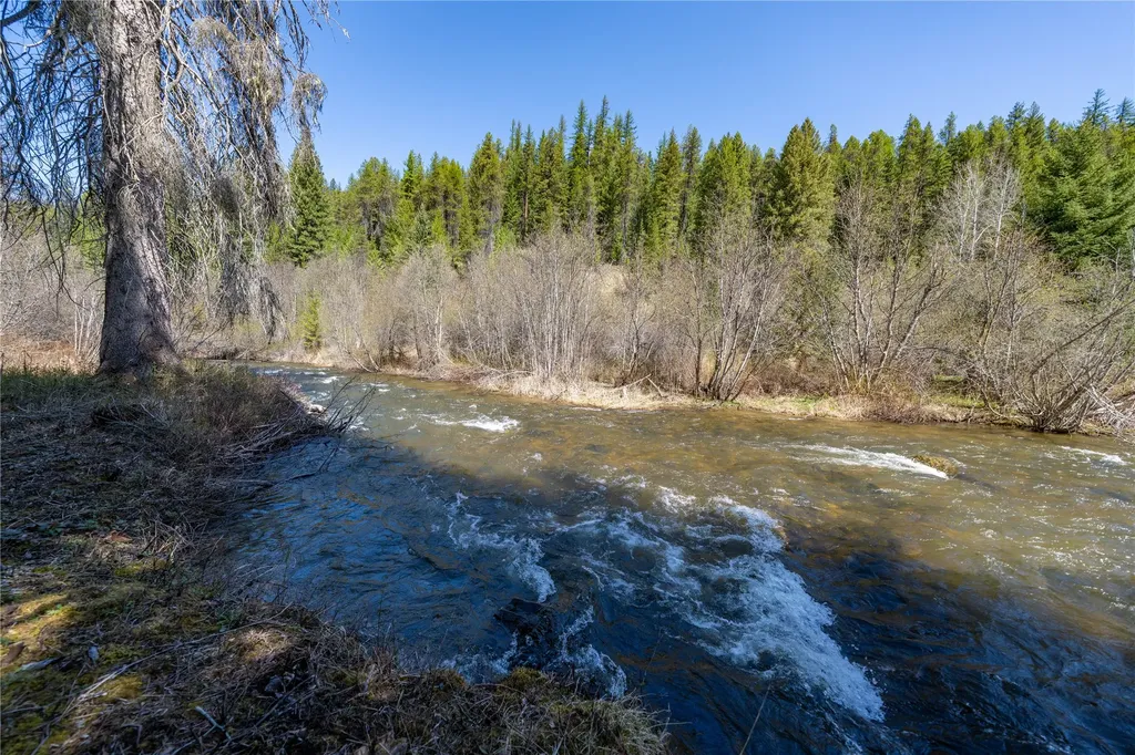 140 Saddle Creek Road Troy MT 59935