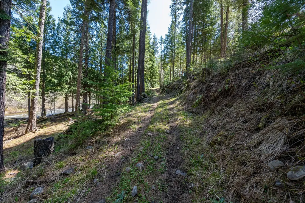 140 Saddle Creek Road Troy MT 59935