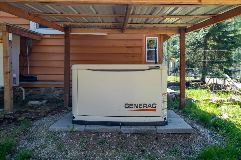 140 Saddle Creek Road Troy MT 59935