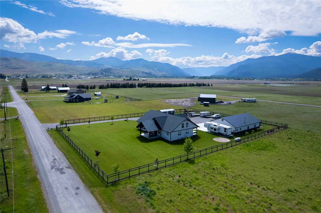 143 Diehl Ranch Road Plains MT 59859