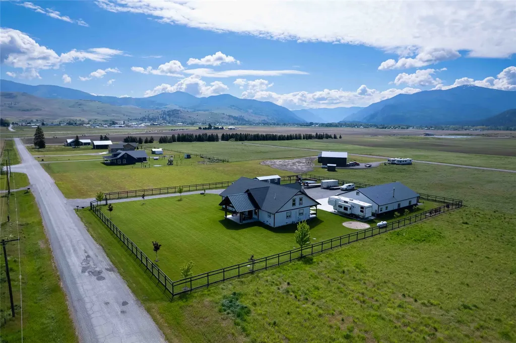 143 Diehl Ranch Road Plains MT 59859
