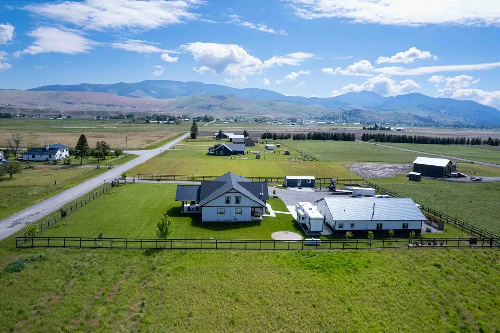 143 Diehl Ranch Road Plains MT 59859