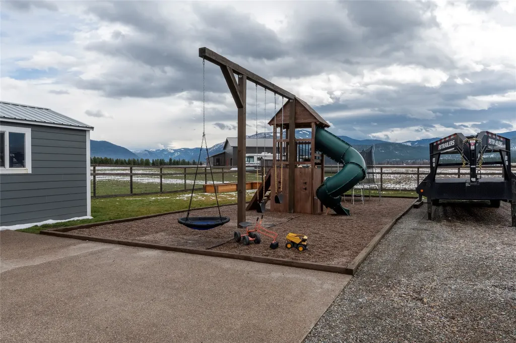 143 Diehl Ranch Road Plains MT 59859