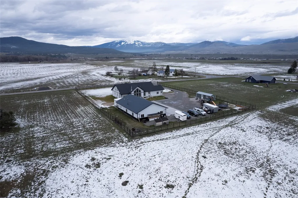 143 Diehl Ranch Road Plains MT 59859