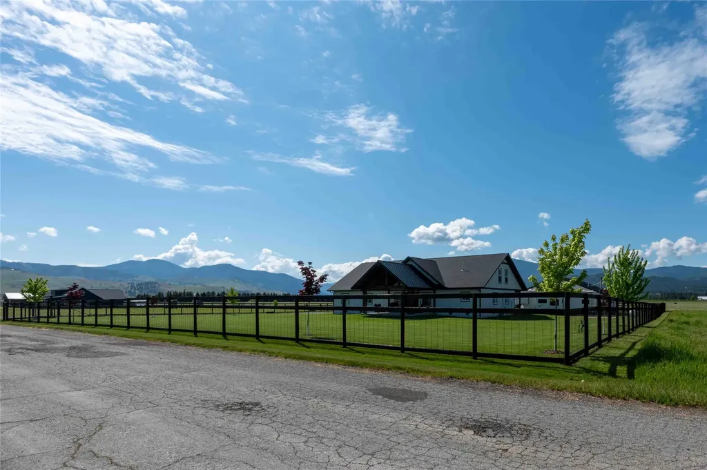 143 Diehl Ranch Road Plains MT 59859