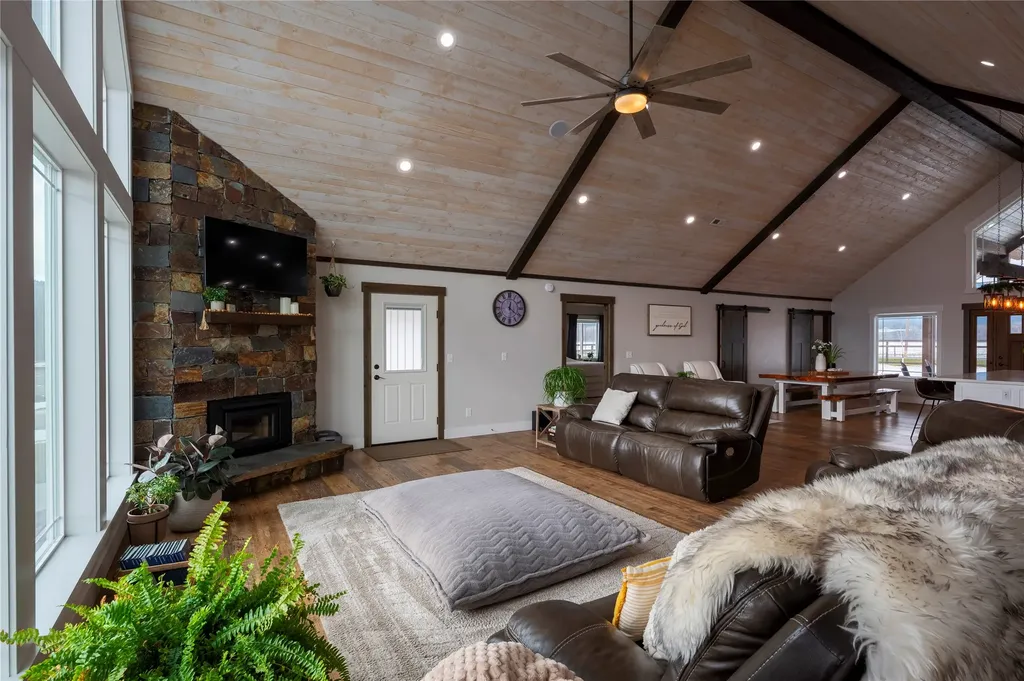 143 Diehl Ranch Road Plains MT 59859