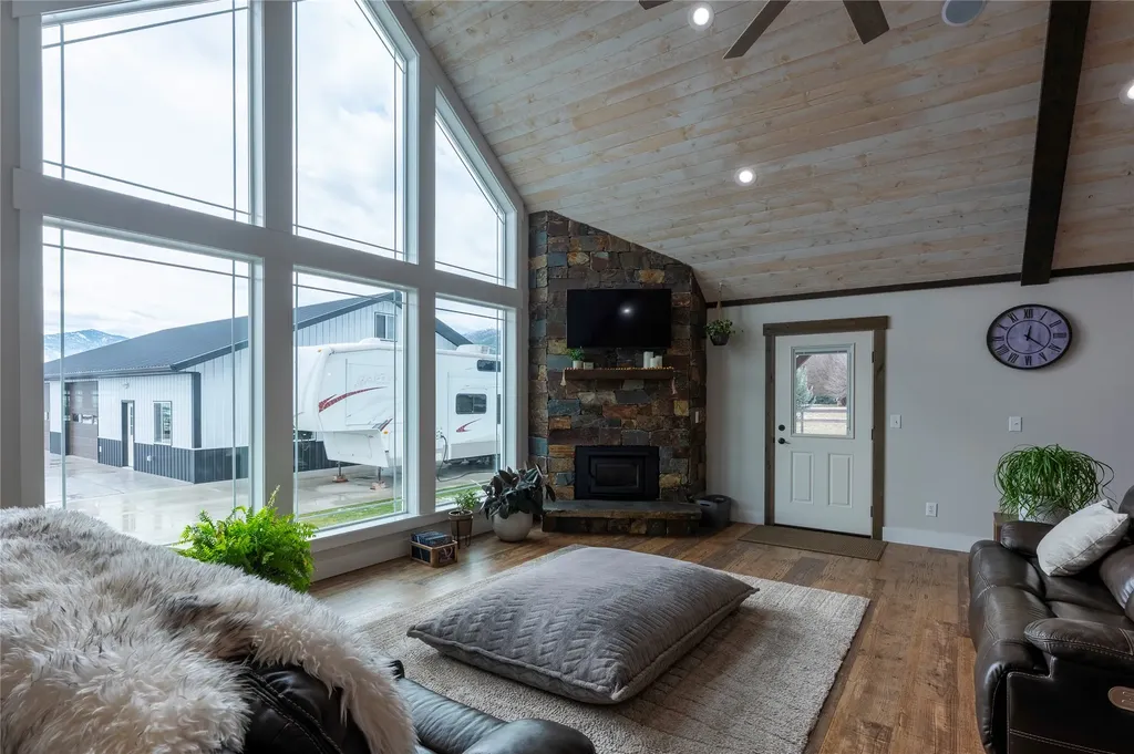 143 Diehl Ranch Road Plains MT 59859