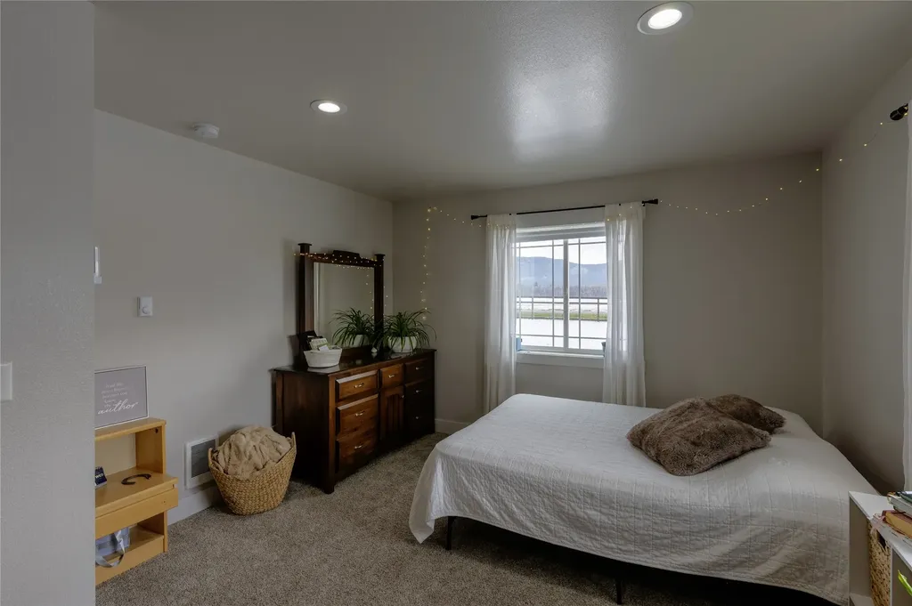 143 Diehl Ranch Road Plains MT 59859