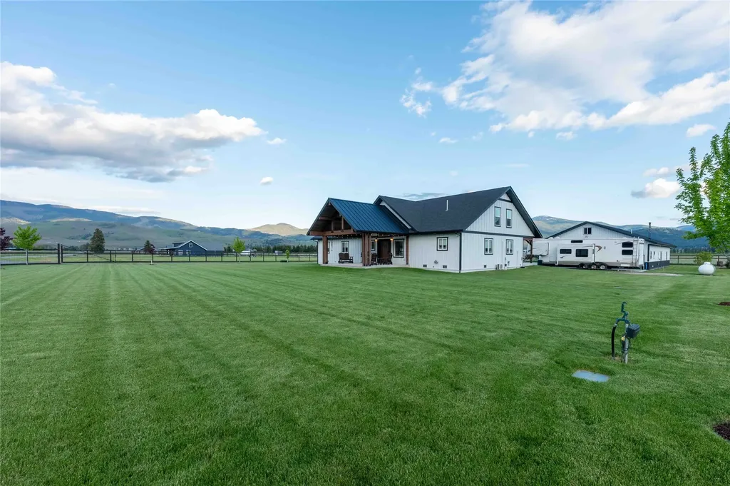 143 Diehl Ranch Road Plains MT 59859