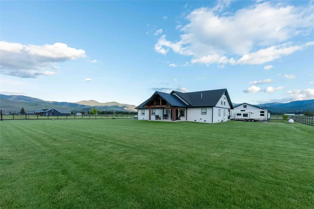 143 Diehl Ranch Road Plains MT 59859