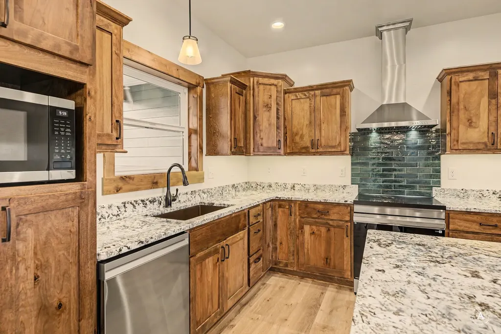 3833 Sprangletop Lane Helena MT 59602