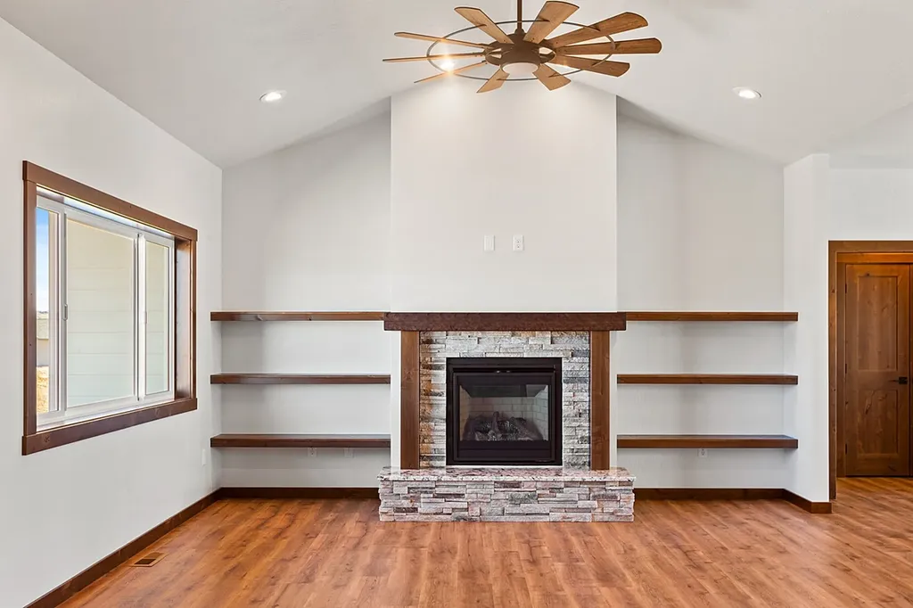 3833 Sprangletop Lane Helena MT 59602