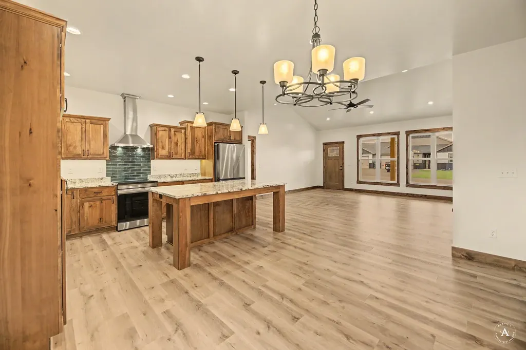 3833 Sprangletop Lane Helena MT 59602