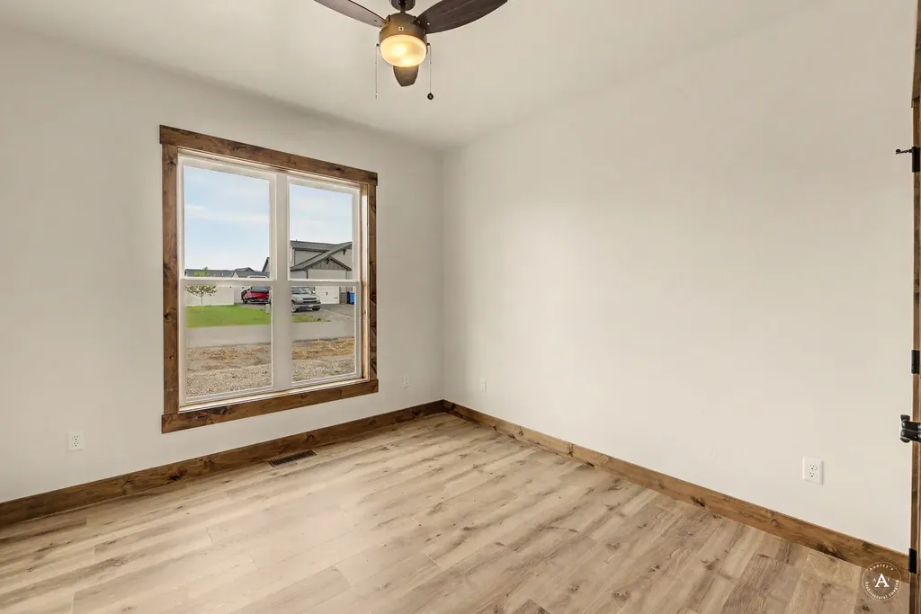 3833 Sprangletop Lane Helena MT 59602