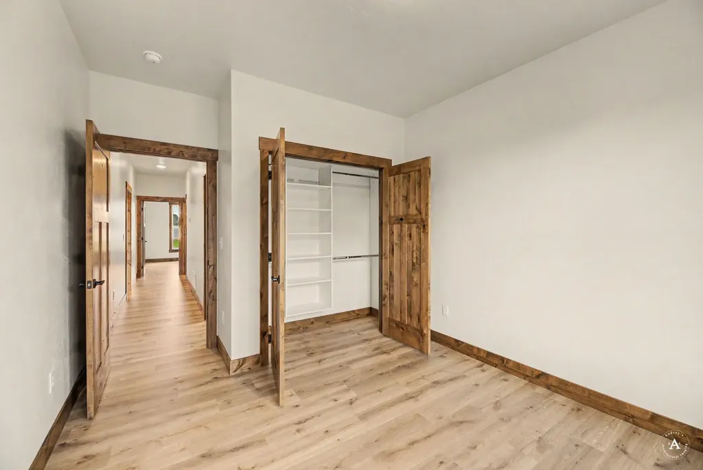 3833 Sprangletop Lane Helena MT 59602