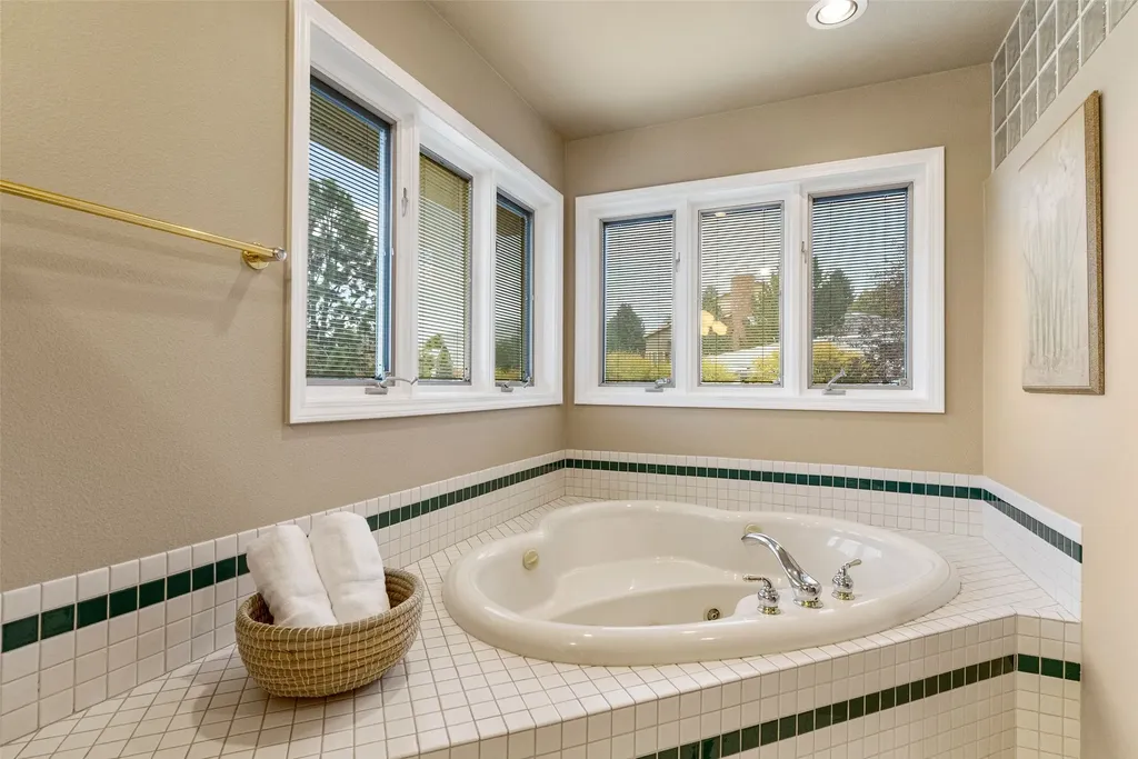 104 Black Pine Trail Missoula MT 59803