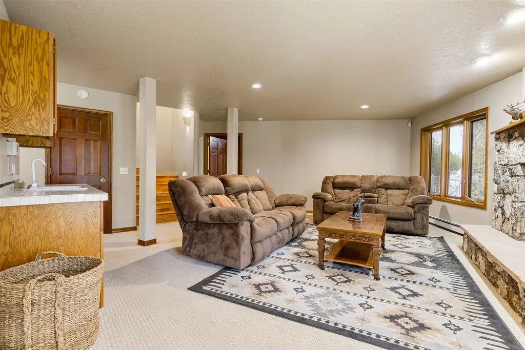 104 Black Pine Trail Missoula MT 59803