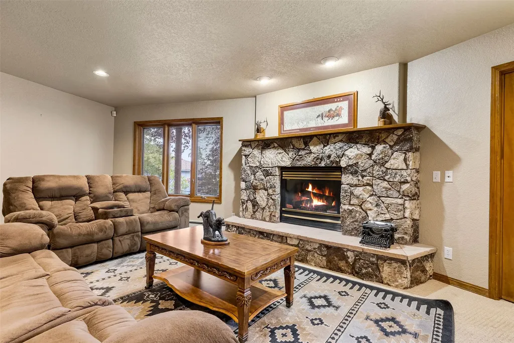 104 Black Pine Trail Missoula MT 59803