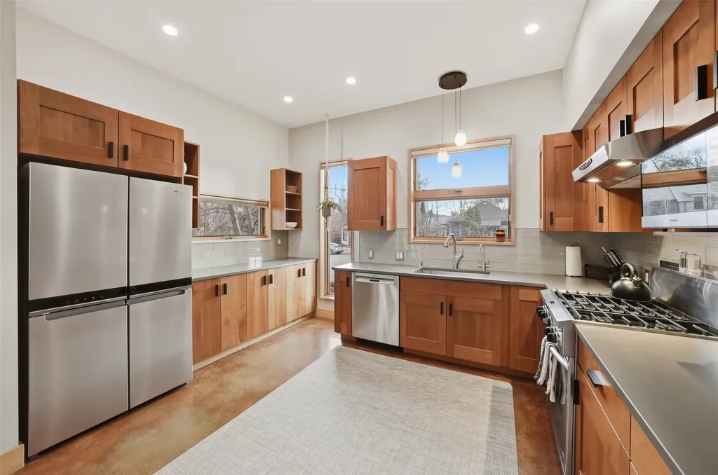 309 N Black Avenue Bozeman MT 59715
