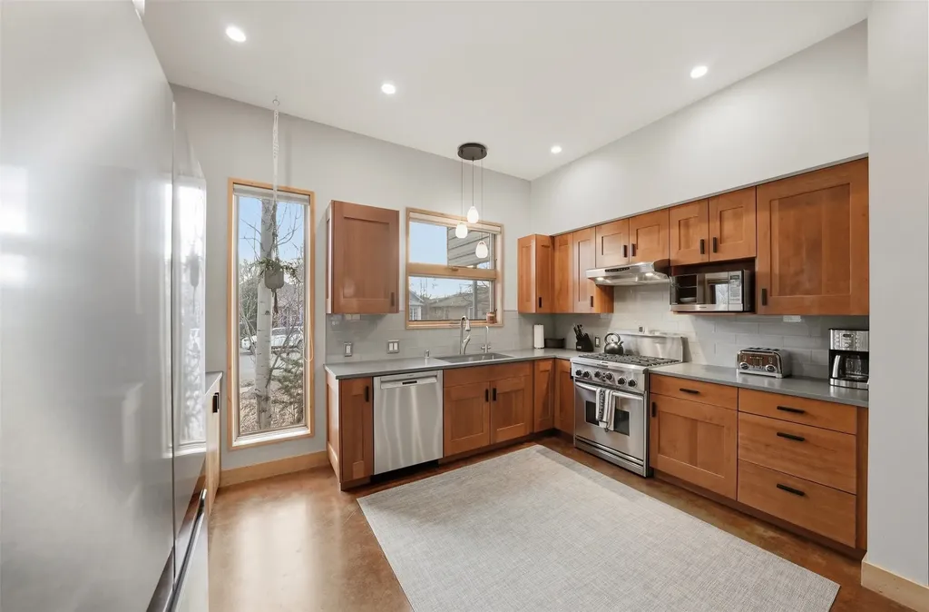 309 N Black Avenue Bozeman MT 59715