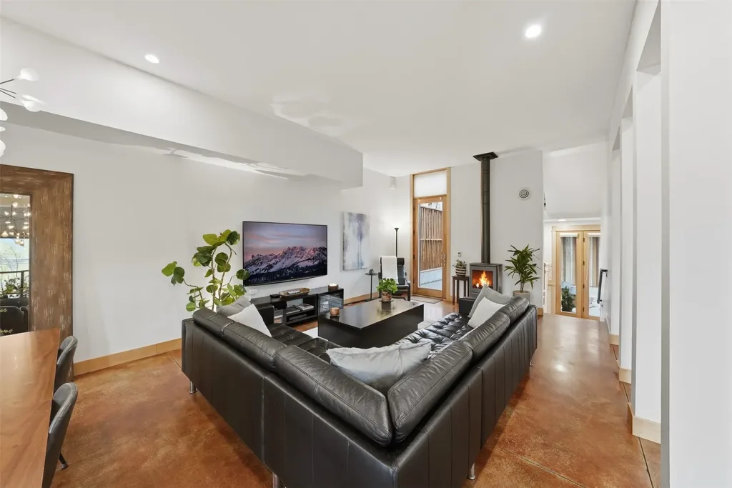 309 N Black Avenue Bozeman MT 59715