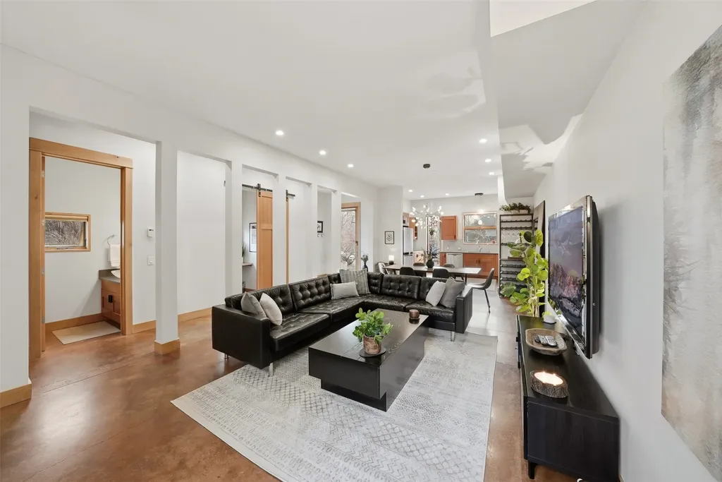 309 N Black Avenue Bozeman MT 59715