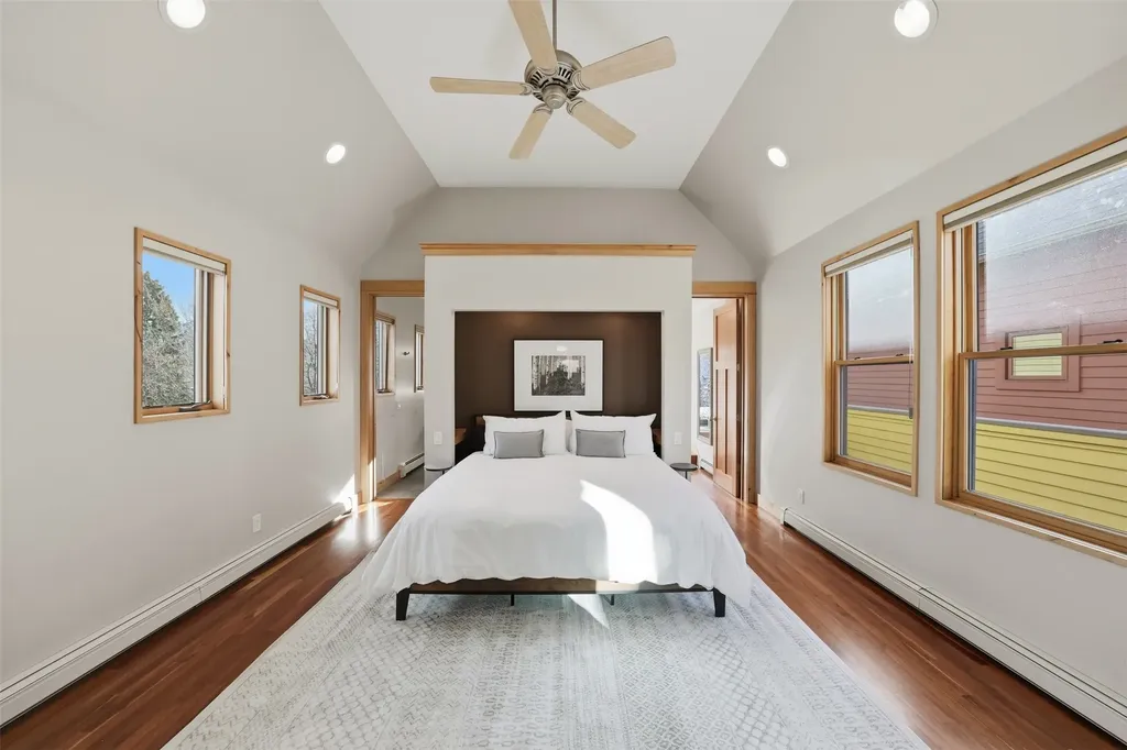 309 N Black Avenue Bozeman MT 59715