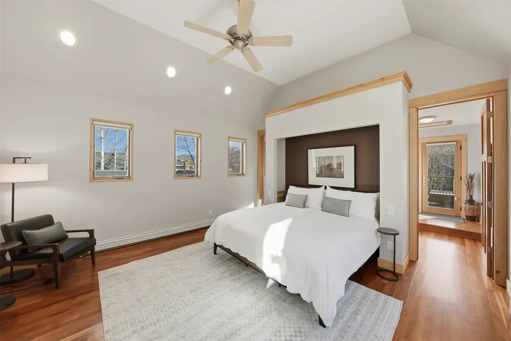 309 N Black Avenue Bozeman MT 59715