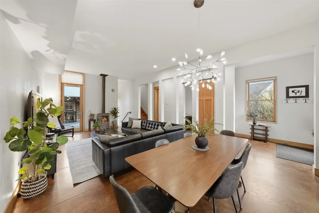 309 N Black Avenue Bozeman MT 59715