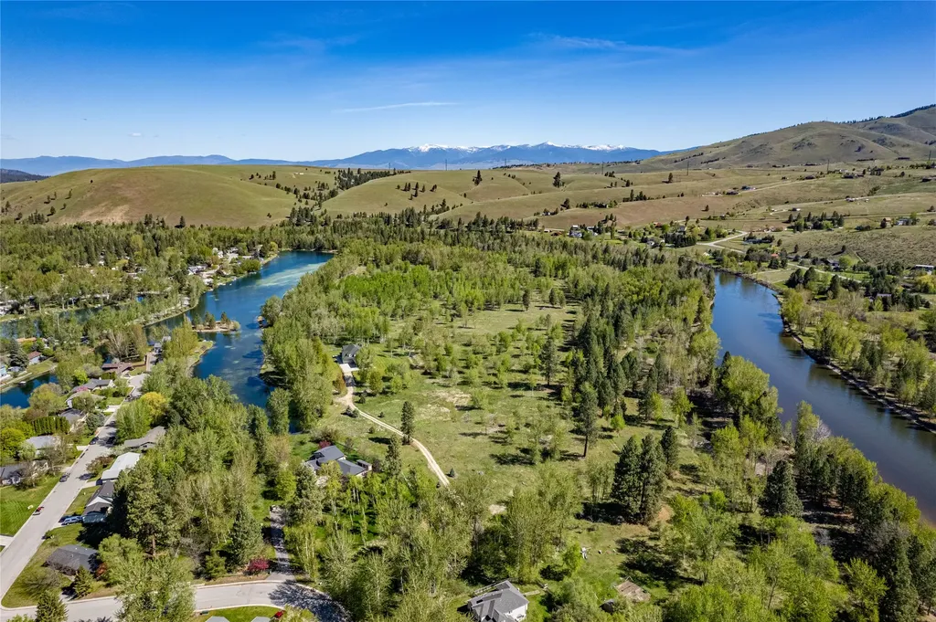 10840 Red Fox Court Lolo MT 59847