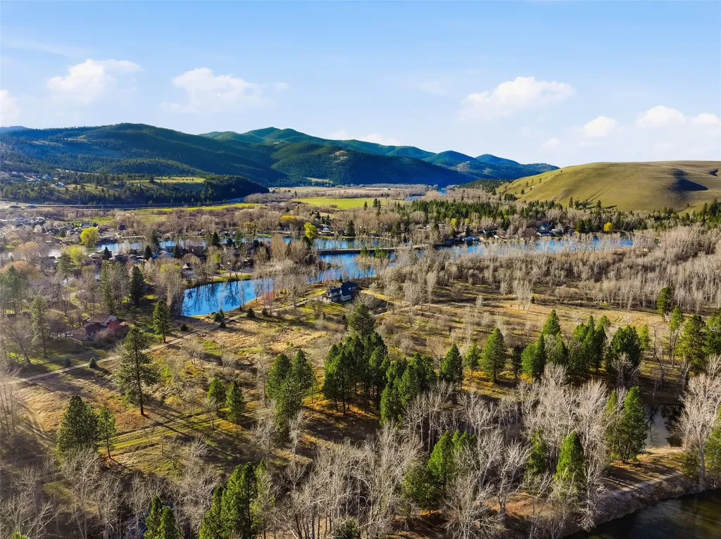 10840 Red Fox Court Lolo MT 59847