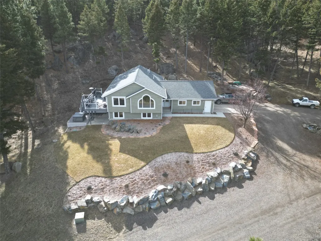 16 Evergreen Court Clancy MT 59634