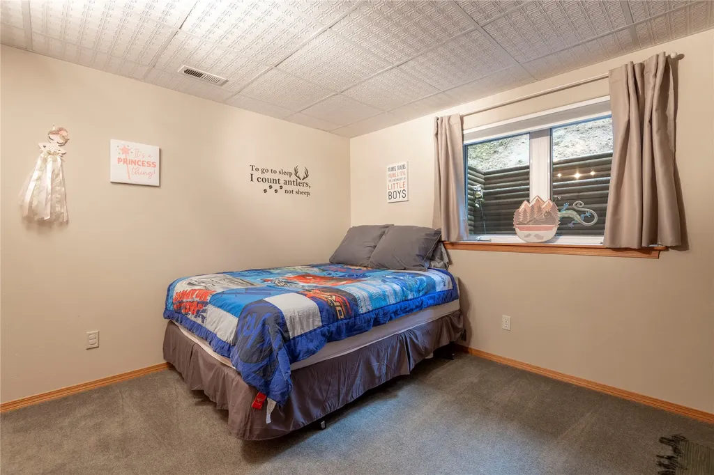 16 Evergreen Court Clancy MT 59634